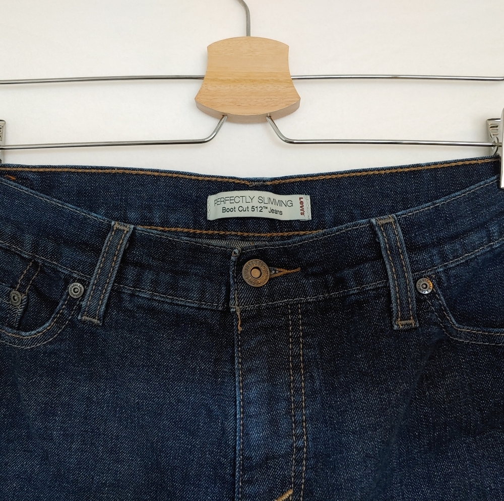 Levi's Perfectly Slimming Boot Cut 512 Jeans Size 16P Meduim